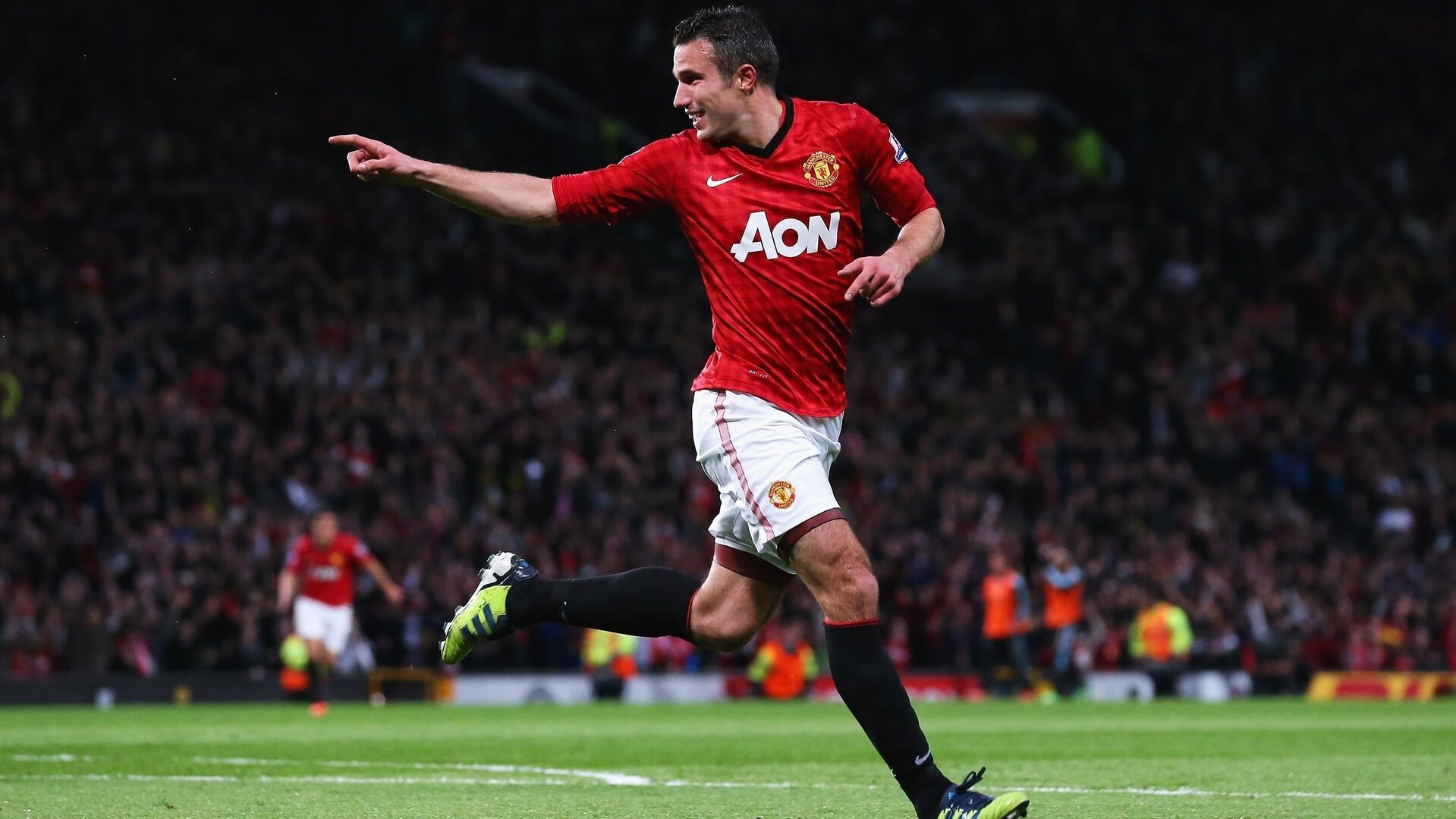 乐鱼体育平台登录-2-0！英超卫冕冠军大反弹，终结4连败+排名飙升第三，对手送2失误，英超冠军 2021